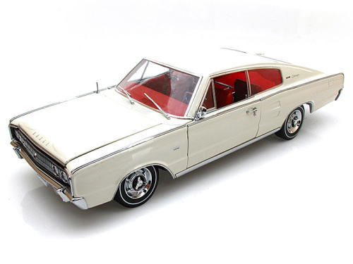 チャージャー 1966 1/18 Dodge Charger