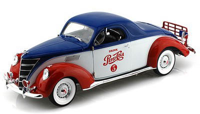 リンカーン ゼファー 1/18 1937 Lincoln Zephyr