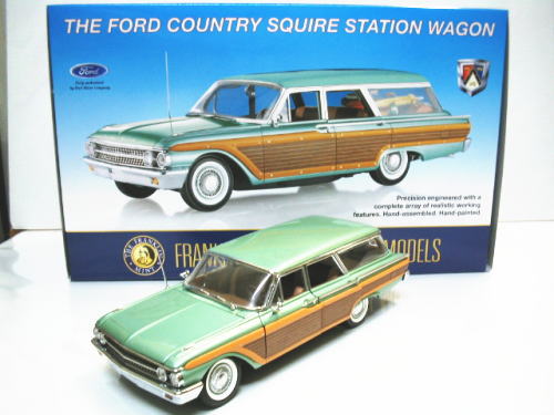 フォードカントリースクエアー 1/24 Ford Station Wagon