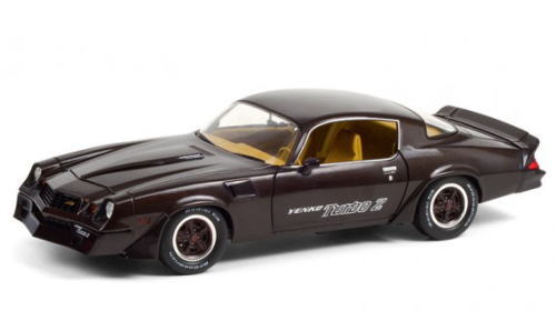 シボレー Z28 Yenko Turbo Z 1/18 Chevy Z28