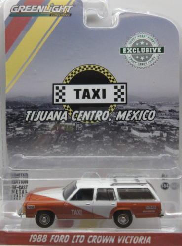 フォード クラウン ビクトリア ワゴン 1/64 Ford LTD Crown