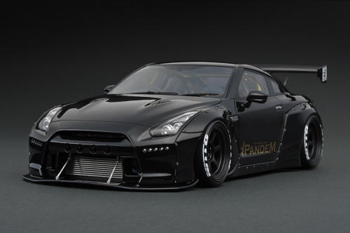 PANDEM R35 GT-R 1/18 日産 GT-R R35 pandem