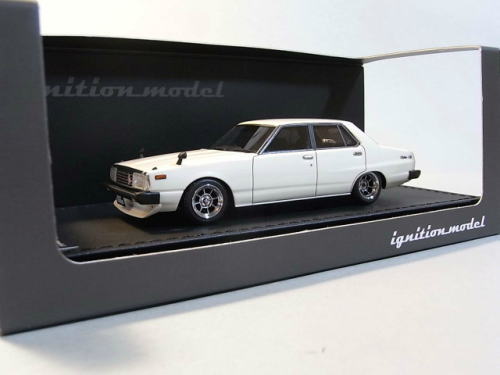 スカイライン GT-EL 1/43 Nissan Skyline GT-EL C211