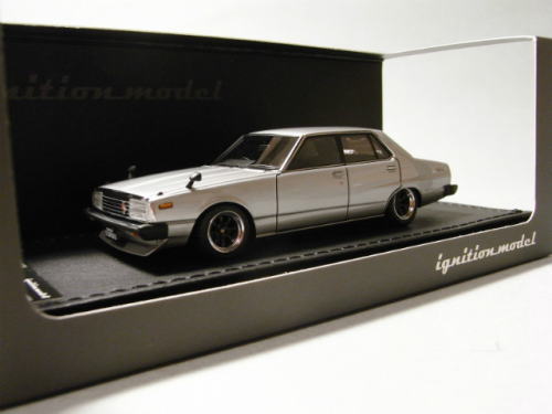 スカイライン 2000 GT-EL 1/43 Skyline C211