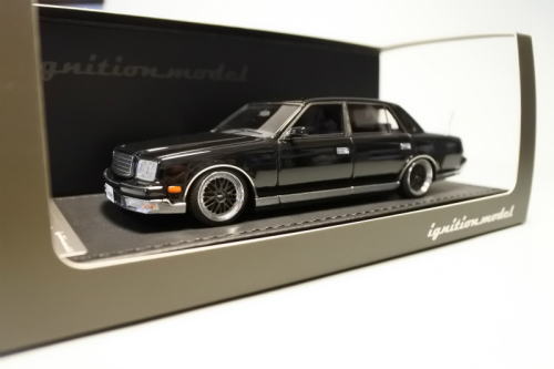 トヨタ センチュリー 1/43 Toyota Century GZG50