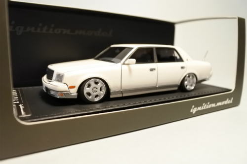トヨタ センチュリー 1/43 Toyota Century GZG50