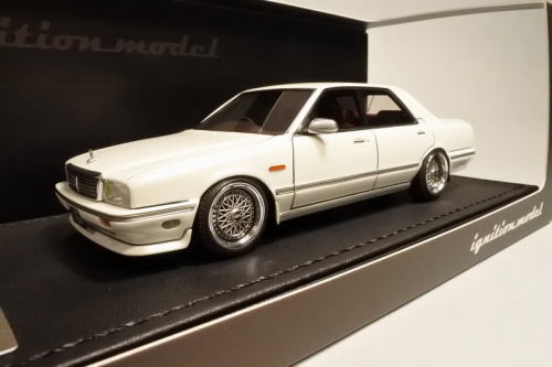 日産 グロリア シーマ Y31 1/43 Nissan Gloria Cima