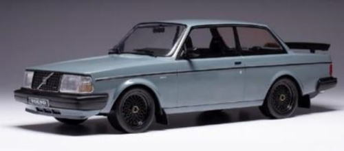 ボルボ 240 1/18 Volvo 240 Custom