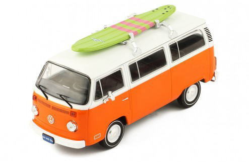 フォルクスワーゲン T2 Kombi 1/43 VW T2 Kombi