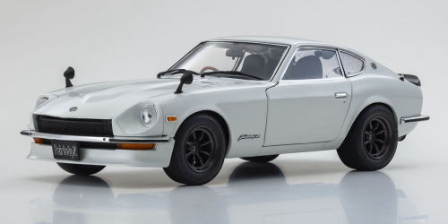 日産 フェアレディ Z-L 1/18 Nissan Fairlady Z-L