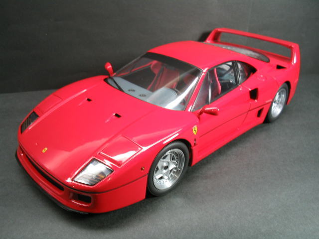フェラーリ F40 1/18 Ferrari F40
