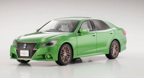 クラウン ハイブリッド アスリートS 1/18 Toyota Crown Hybrid