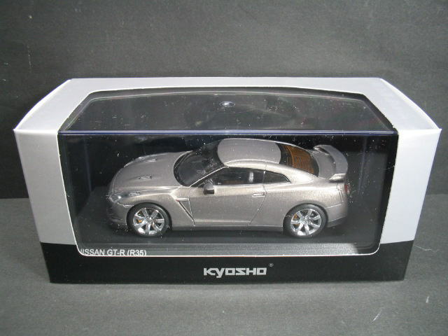日産 GT-R R35 1/43 Nissan GT-R R35