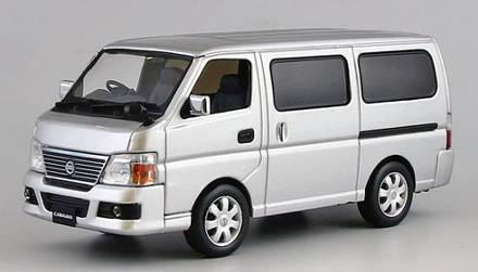 日産 キャラバン 1/43 Nissan Caravan