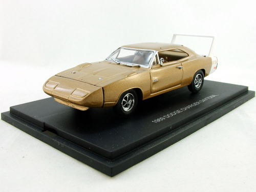 チャージャー デイトナ 1/43 1969 Charger