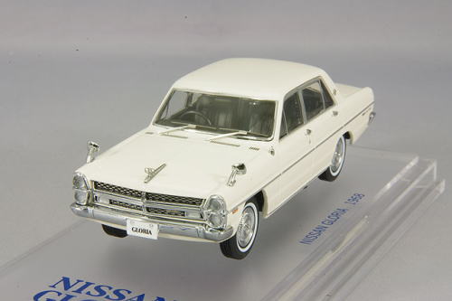 日産 グロリア 1/43 Nissan Gloria Super DX