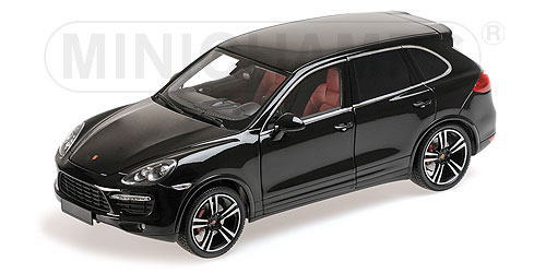ポルシェ カイエン ターボ 1/18 Porsche Cayenne 2012