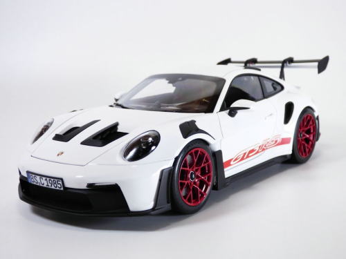 ポルシェ 911 GT3 1/18 Porsche 911 GT3