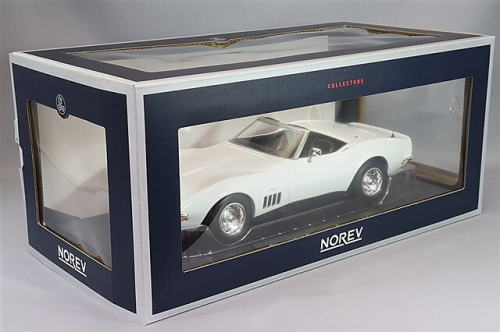 シボレー コルベット 1/18 Chevy Corvette