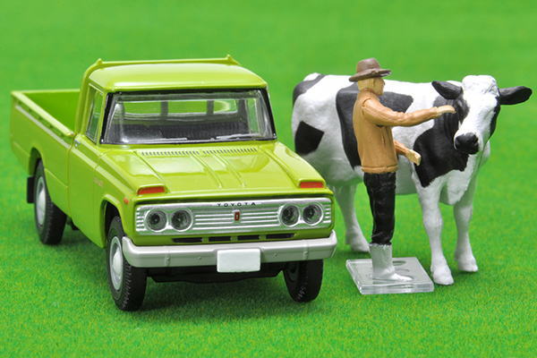 トヨタ スタウト 1/64 Toyota Stout