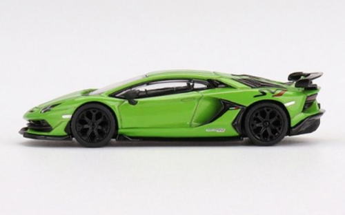 ランボルギーニ アヴェンタドール 1/64 Lamborghini Aventador