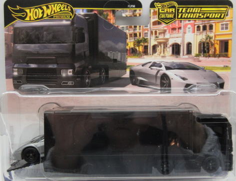 ランボルギーニ レヴェントン トランスポーター 1/64 Lamborghini Reventon