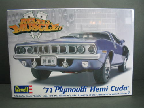 プリムス ヘミ クーダ プラモデル 1971 Plymouth Hemi Cuda